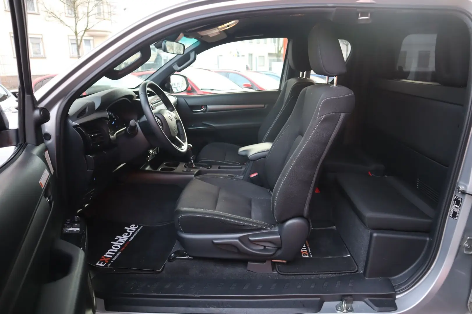 HILUX  4x4  HARDTOP  LADEAUSZUG  BF GOODRICH A T