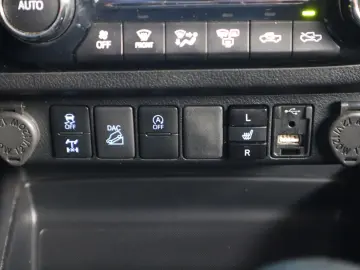 HILUX  4x4  HARDTOP  LADEAUSZUG  BF GOODRICH A T