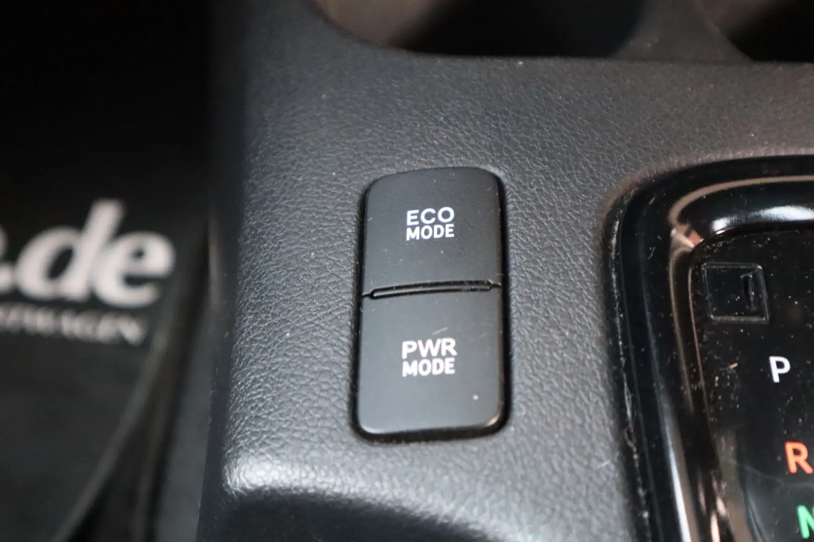 HILUX  4x4  HARDTOP  LADEAUSZUG  BF GOODRICH A T