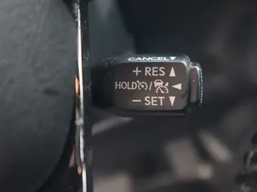 HILUX  4x4  HARDTOP  LADEAUSZUG  BF GOODRICH A T