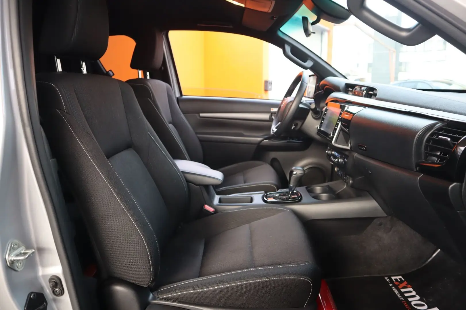 HILUX  4x4  HARDTOP  LADEAUSZUG  BF GOODRICH A T