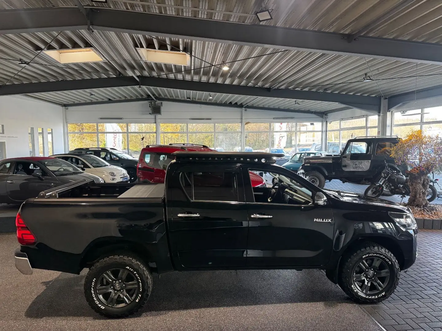 Hilux Double Cab Comfort 4x4 AHK CAM BF GOODRICH