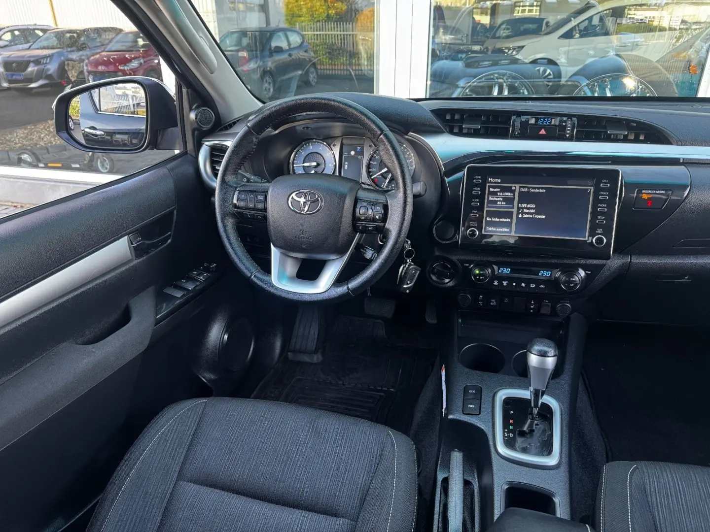 Hilux Double Cab Comfort 4x4 AHK CAM BF GOODRICH