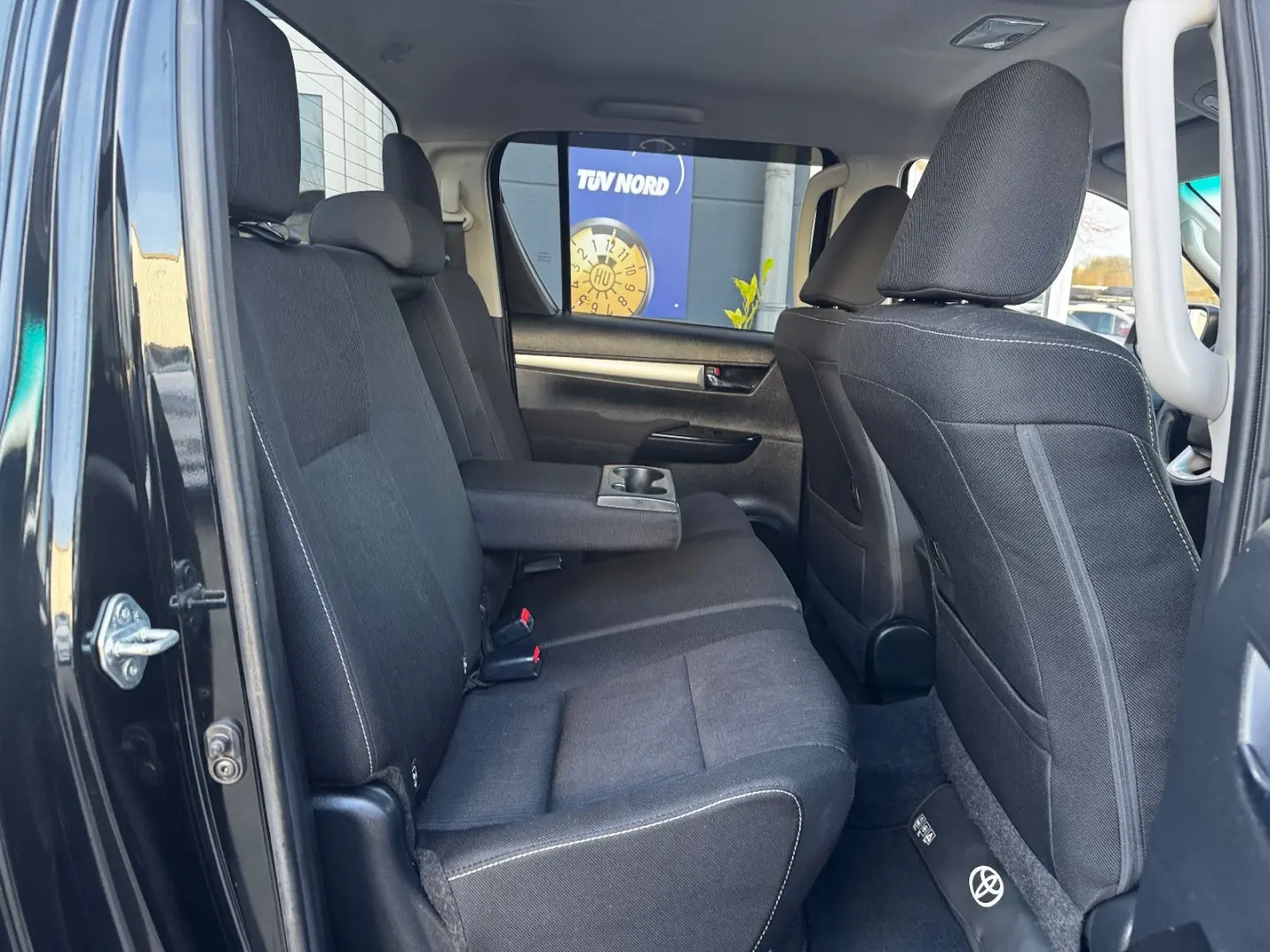 Hilux Double Cab Comfort 4x4 AHK CAM BF GOODRICH