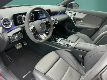 CLA 45 S AMG 4M  NIGHT PERF-SITZ AHK BURME KEYL