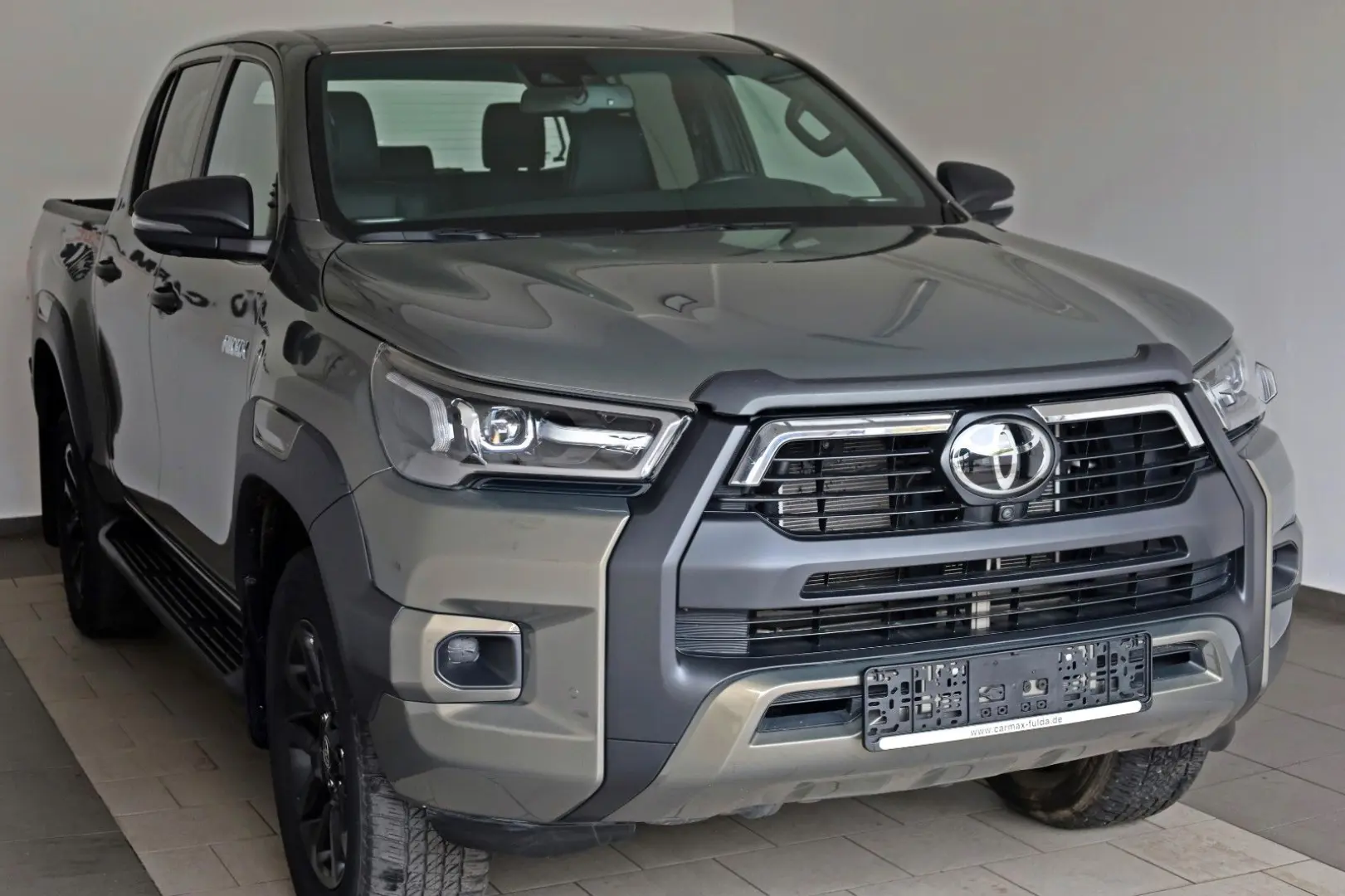 Hilux 2.8 D-4D Invincible DOKA Leder Nav ACC AHK