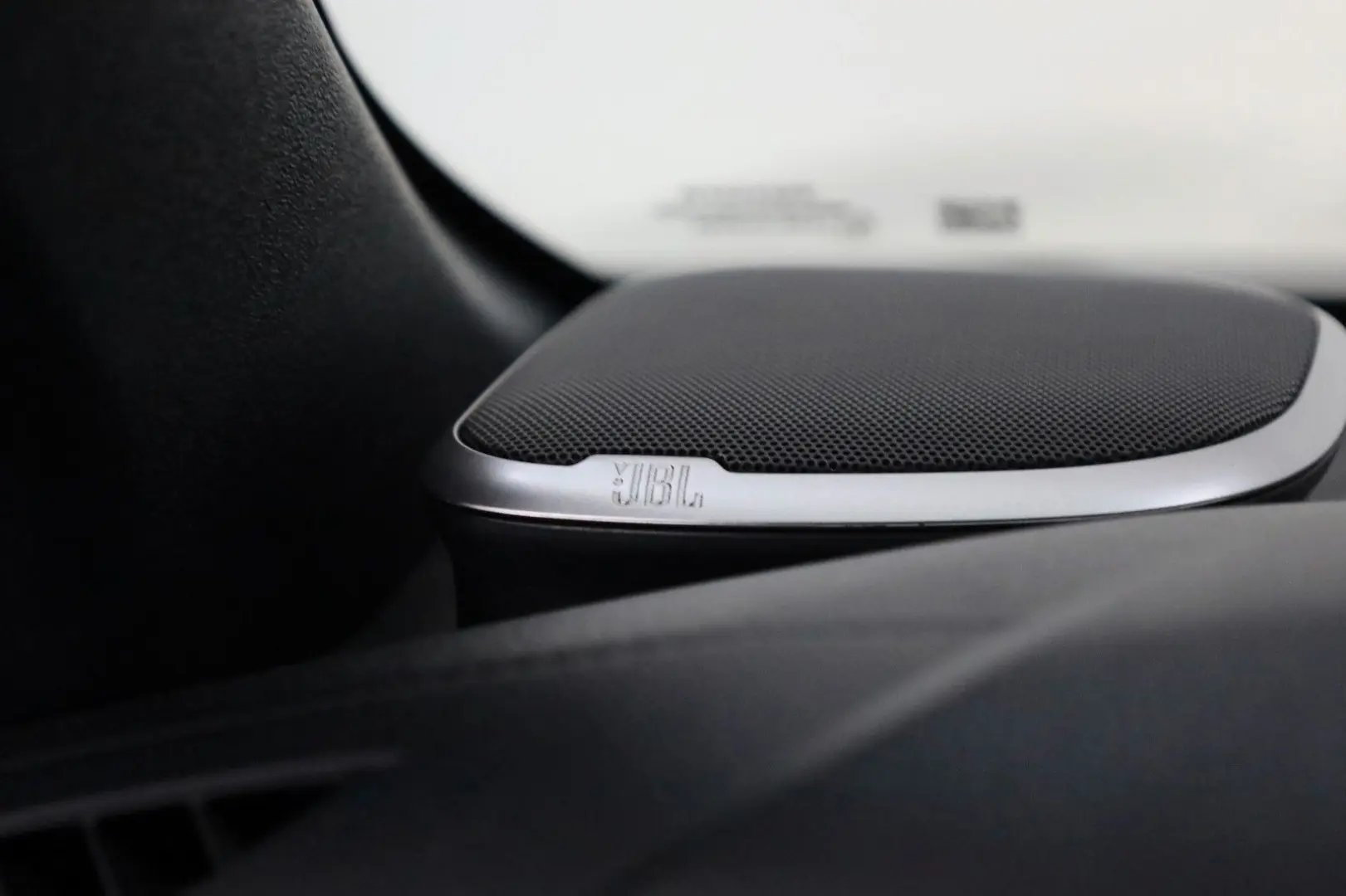 Hilux 2.8 D-4D Invincible DOKA Leder Nav ACC AHK