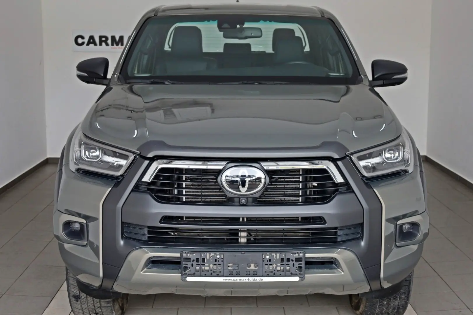 Hilux 2.8 D-4D Invincible DOKA Leder Nav ACC AHK