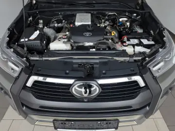 Hilux 2.8 D-4D Invincible DOKA Leder Nav ACC AHK