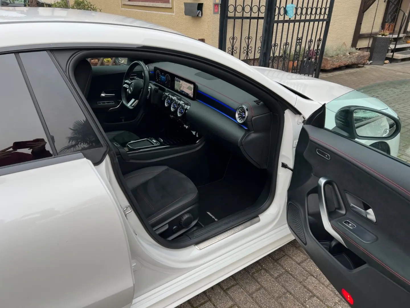 CLA 200 AMG! NIGHT! AMBIENTE! KAMERA! LED!