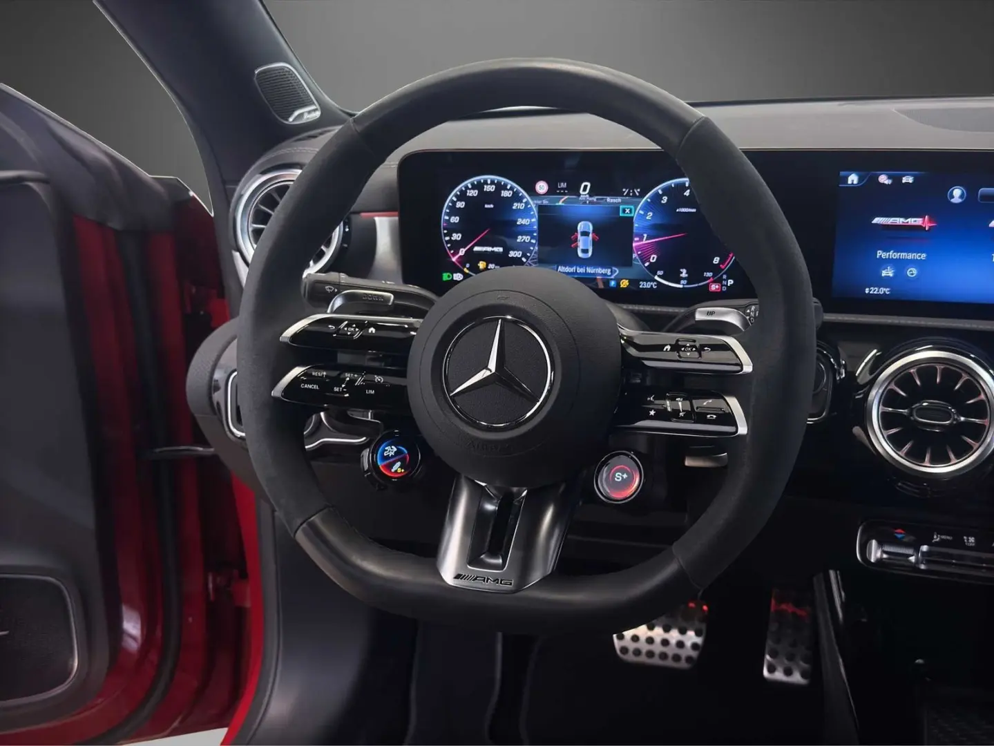 CLA 45 AMG S 4M  NIGHT-II AHK Real-Sound MB-LED