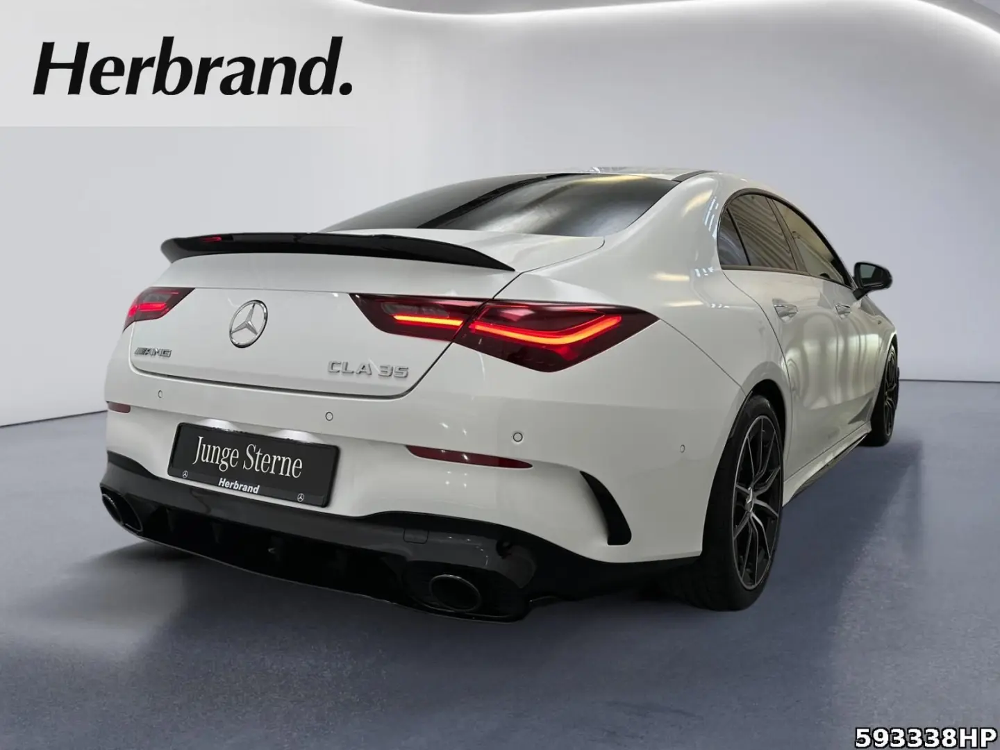 CLA 35 AMG 4M Aero Panorama 360  Burmester Night