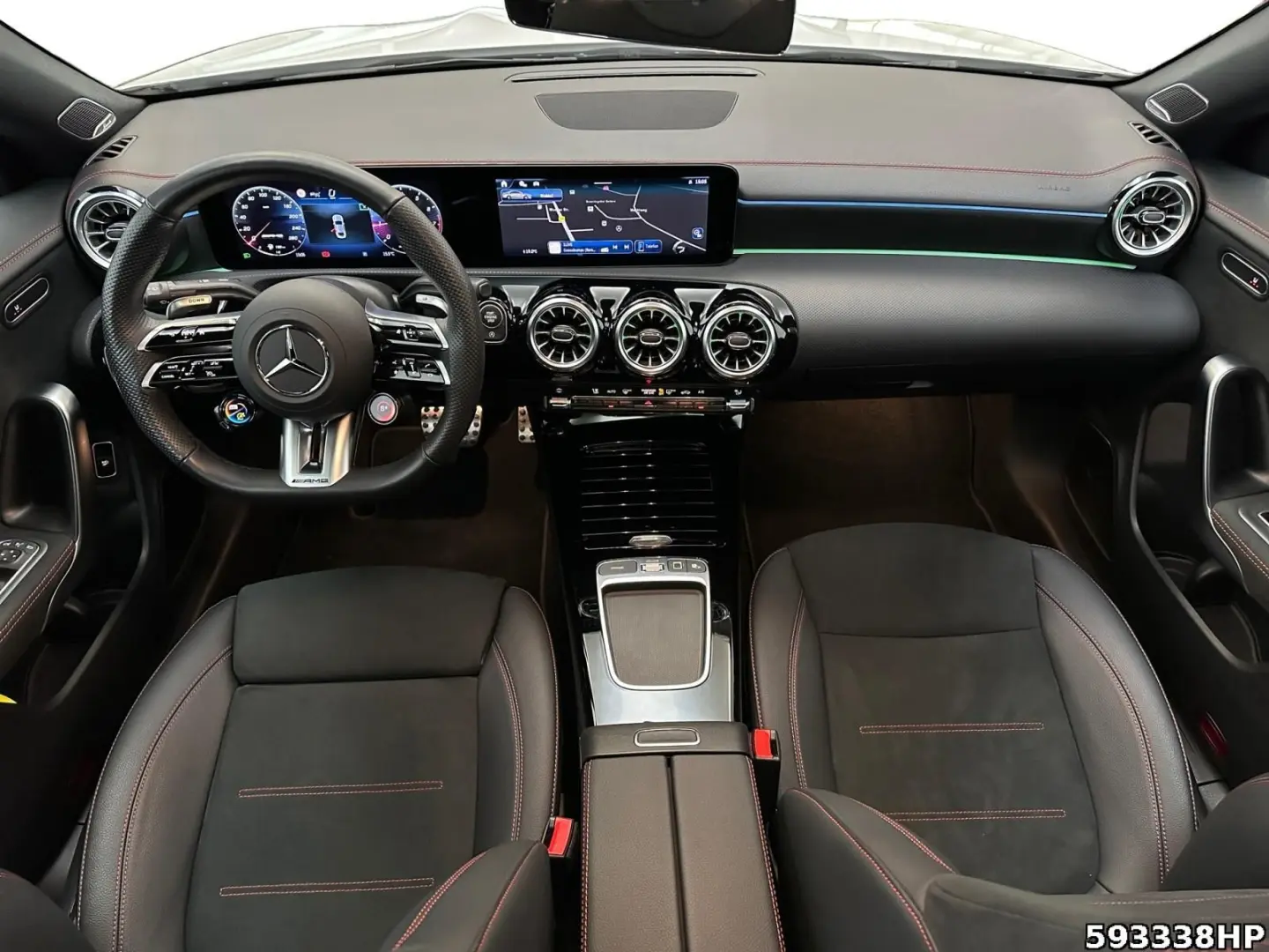 CLA 35 AMG 4M Aero Panorama 360  Burmester Night