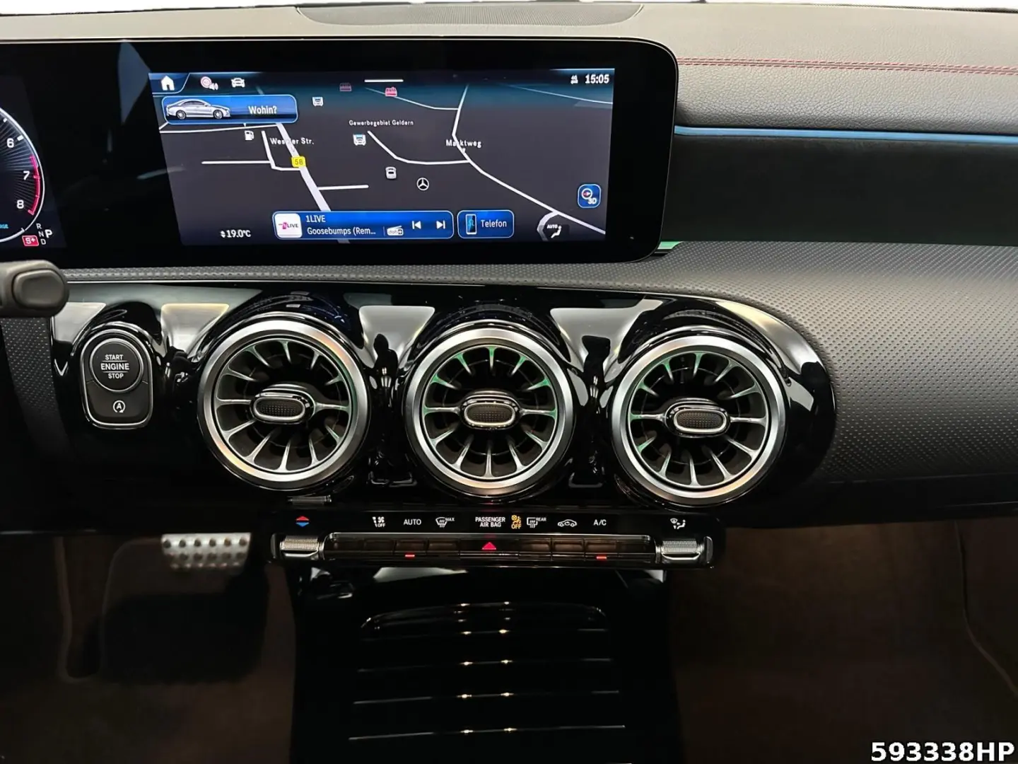 CLA 35 AMG 4M Aero Panorama 360  Burmester Night