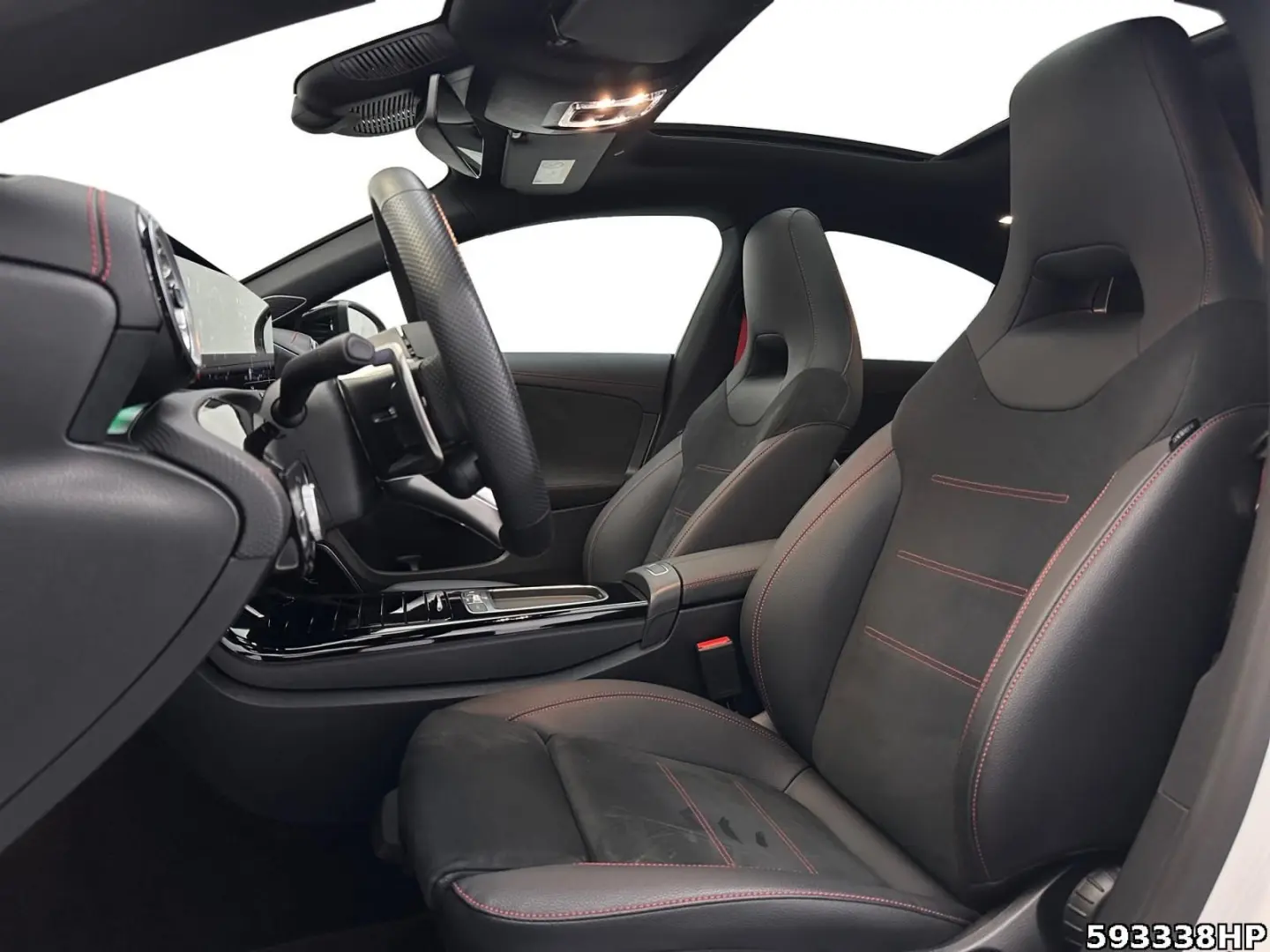 CLA 35 AMG 4M Aero Panorama 360  Burmester Night