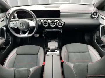 CLA 250 AMG Pano Kamera CarPlay Night