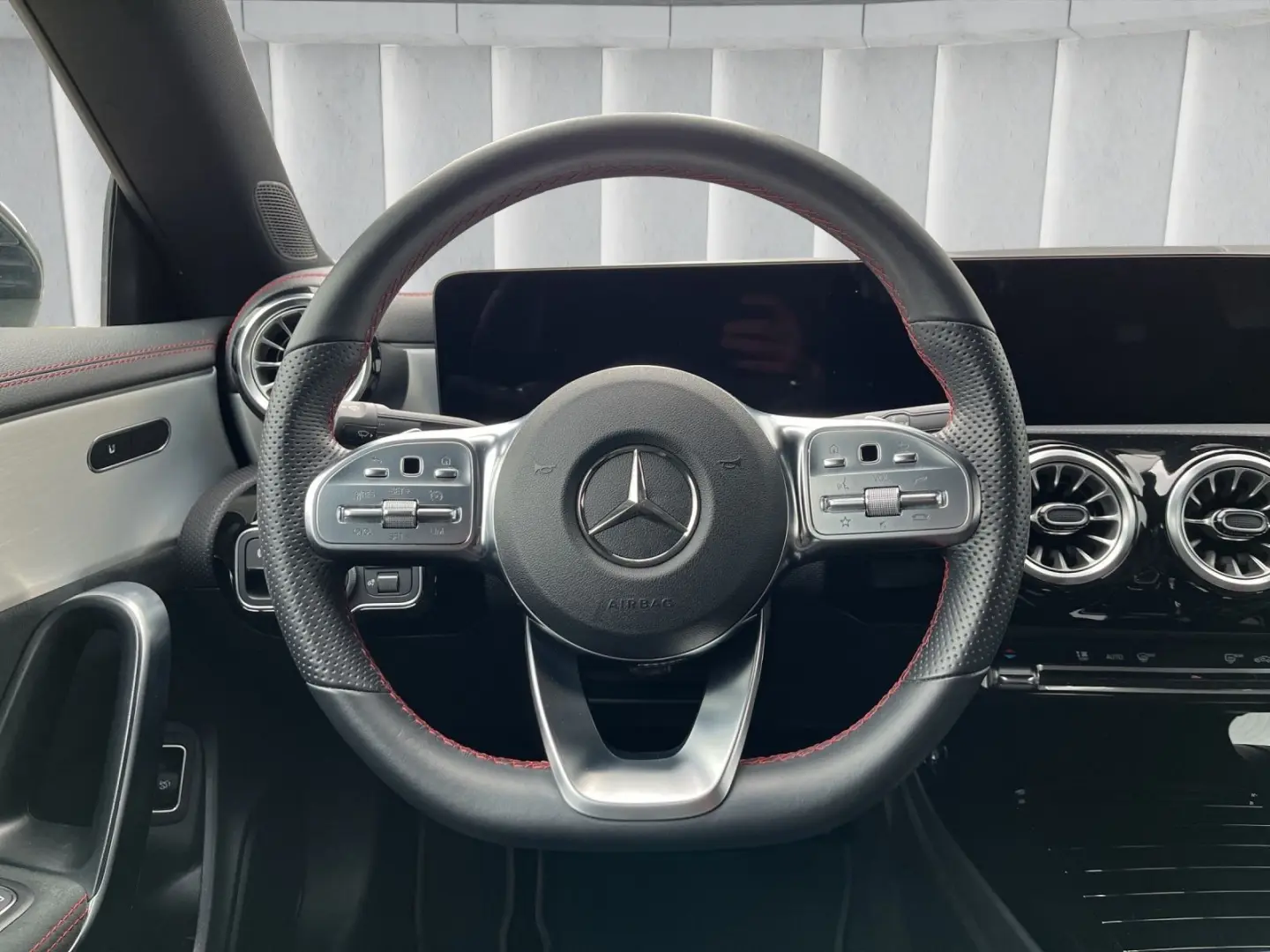 CLA 250 AMG Pano Kamera CarPlay Night