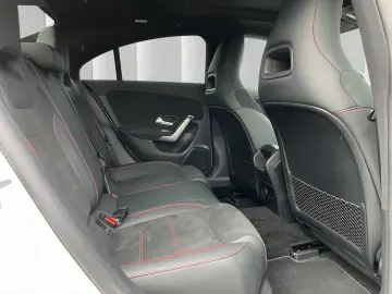 CLA 250 AMG Pano Kamera CarPlay Night