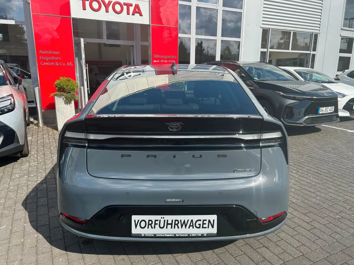 Prius Plug-in 2.0  Hybrid Executive  Navi LM PDC