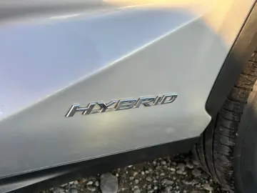 Lexus NX 300 Hibrid 4x4 - Lux  Eficiență și Fiabilitate!