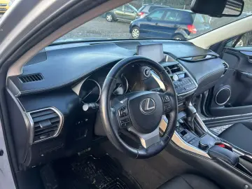 Lexus NX 300 Hibrid 4x4 - Lux  Eficiență și Fiabilitate!