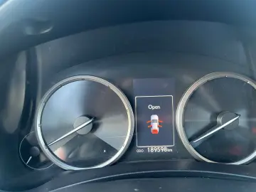 Lexus NX 300 Hibrid 4x4 - Lux  Eficiență și Fiabilitate!