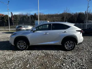 Lexus NX 300 Hibrid 4x4 - Lux  Eficiență și Fiabilitate!