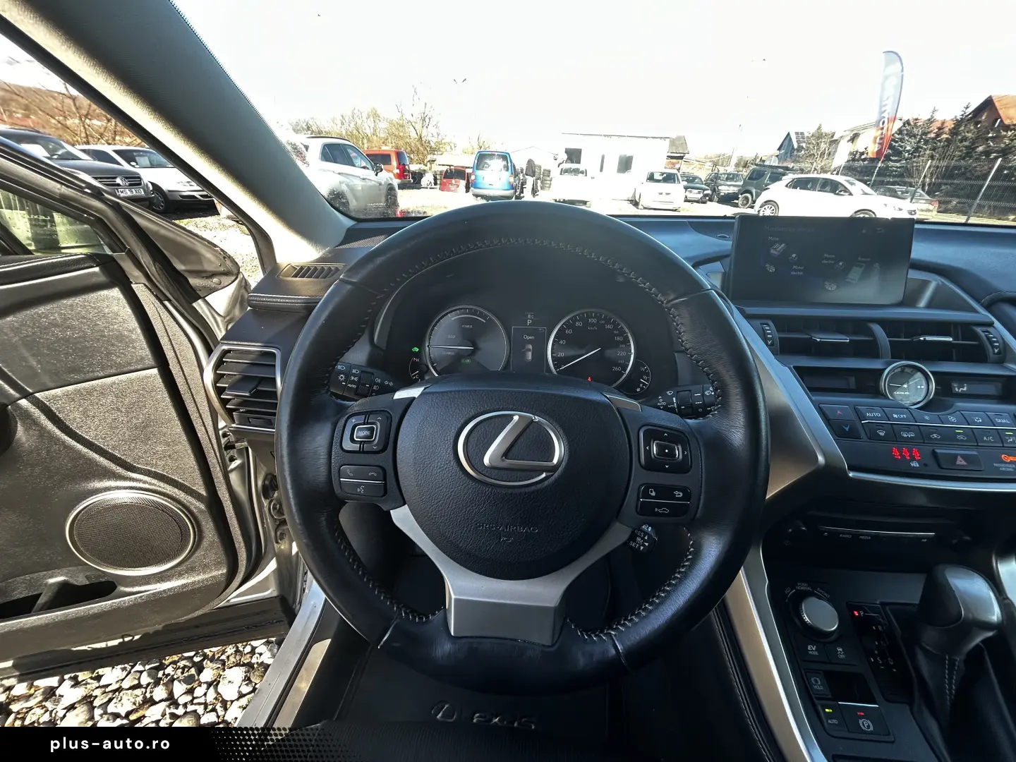 Lexus NX 300 Hibrid 4x4 - Lux  Eficiență și Fiabilitate!