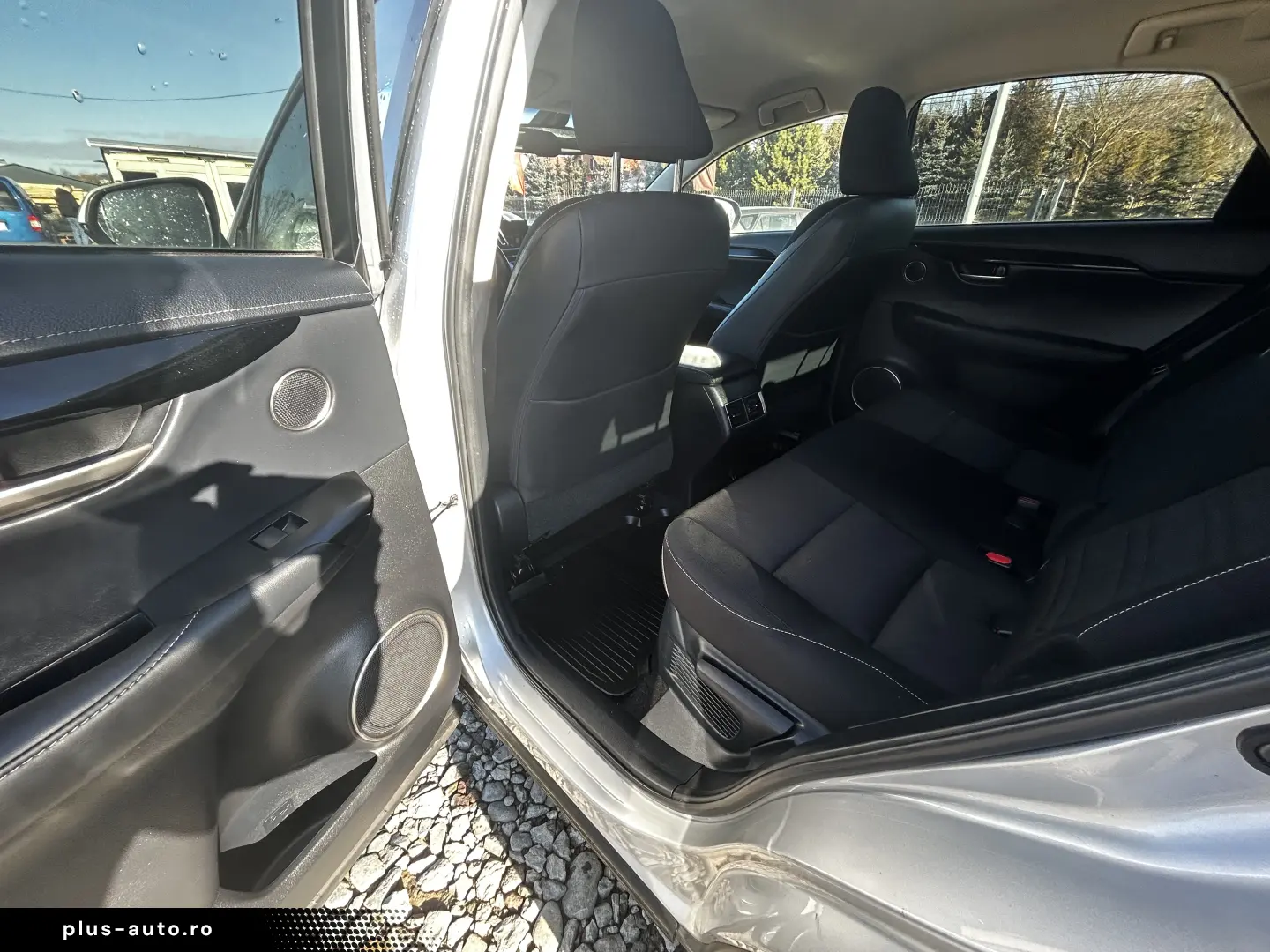 Lexus NX 300 Hibrid 4x4 - Lux  Eficiență și Fiabilitate!