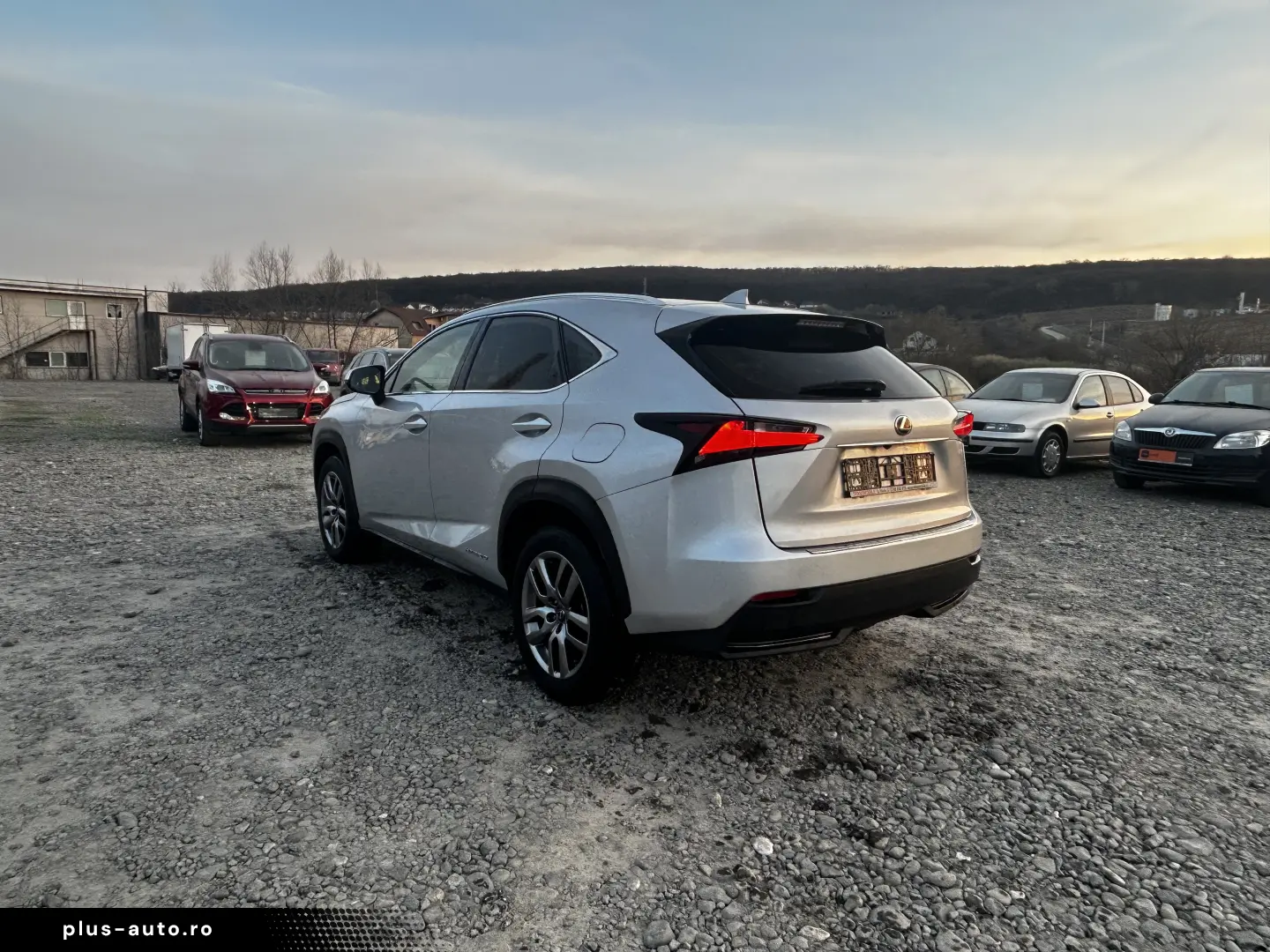 Lexus NX 300 Hibrid 4x4 - Lux  Eficiență și Fiabilitate!