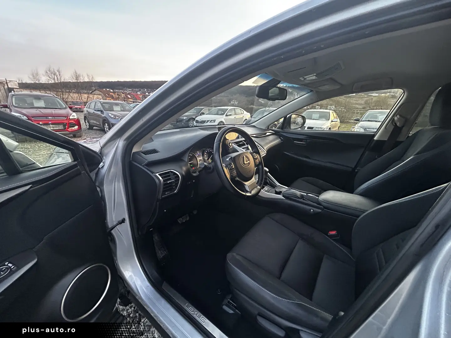 Lexus NX 300 Hibrid 4x4 - Lux  Eficiență și Fiabilitate!