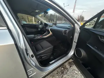 Lexus NX 300 Hibrid 4x4 - Lux  Eficiență și Fiabilitate!