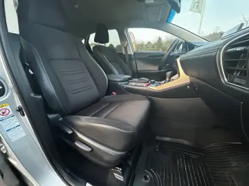 Lexus NX 300 Hibrid 4x4 - Lux  Eficiență și Fiabilitate!