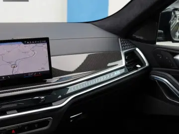 X6 40D xDrive M Sport Pro SKY-LGN 22  VOLL 360