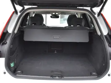 XC60 B4 Inscription AHK-ACC-PANO-STANDHZ-360 CAM