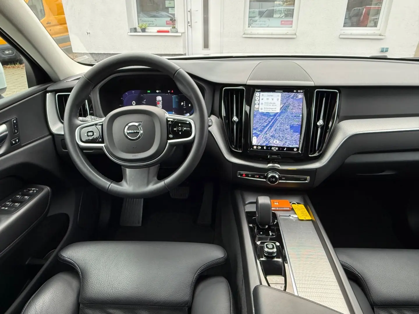 XC60 B4 Inscription AHK-ACC-PANO-STANDHZ-360 CAM