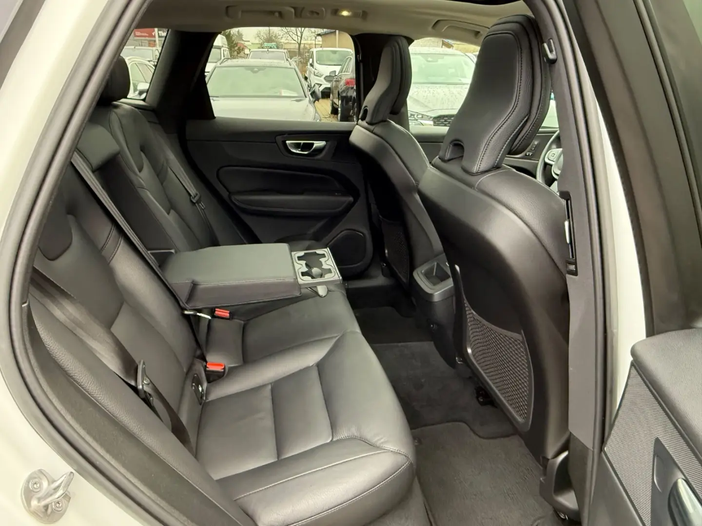 XC60 B4 Inscription AHK-ACC-PANO-STANDHZ-360 CAM