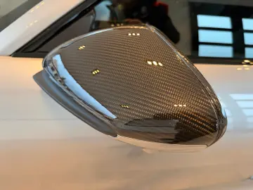 911 Turbo S  Aero-Kit Carbondach Acrapovic LIFT