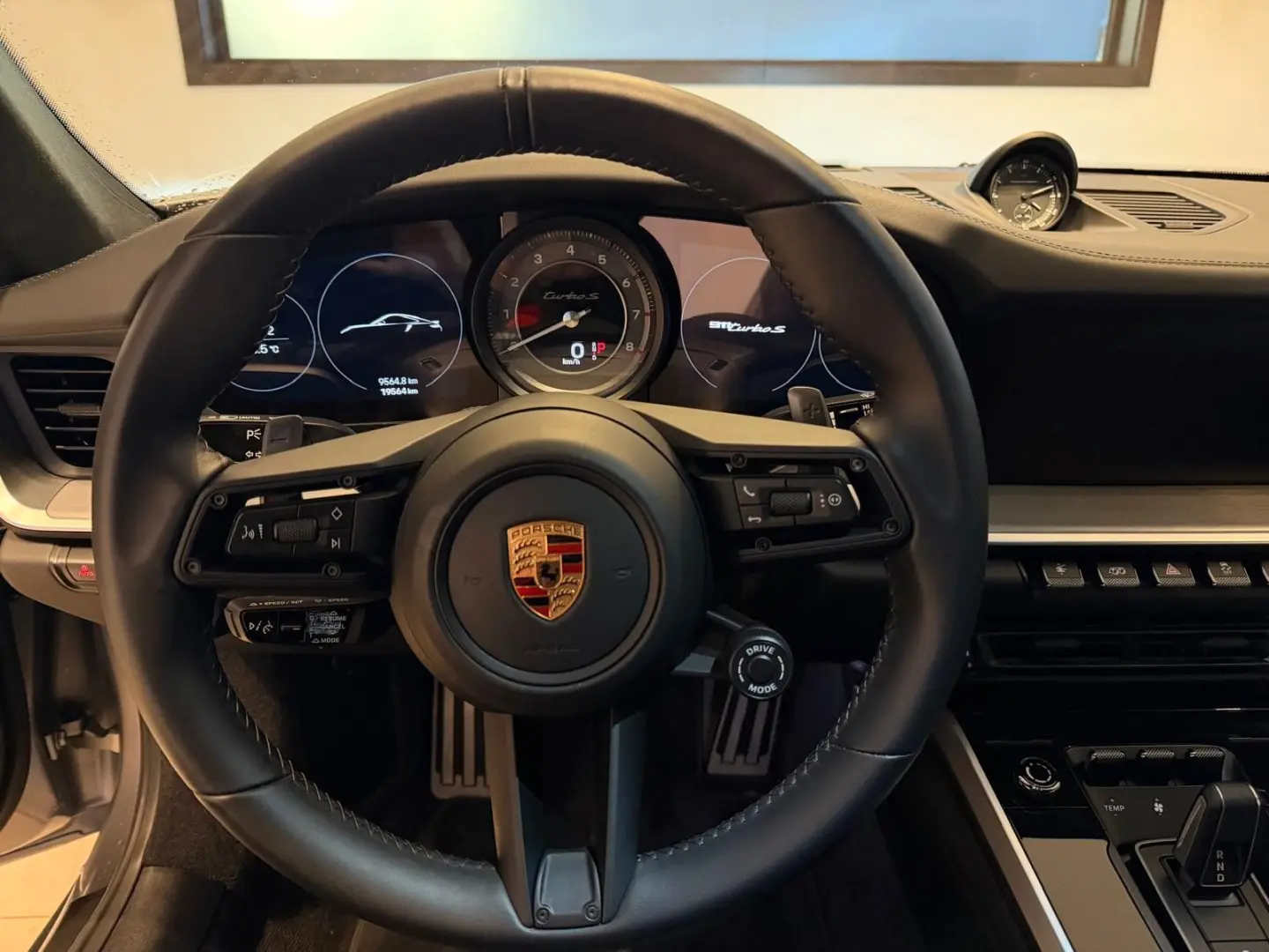 911 Turbo S  Aero-Kit Carbondach Acrapovic LIFT