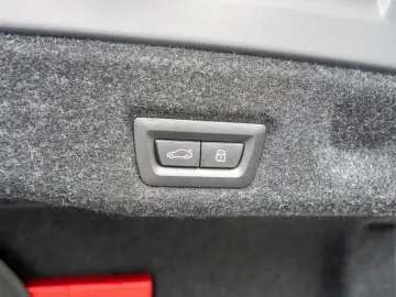 540d xDrive M Sport PANO AHK HUD 360  LED ACC