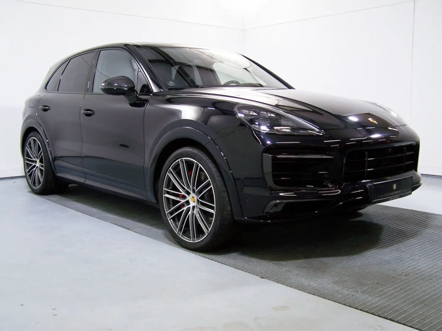 Cayenne GTS CARBON PANO CHRO R22 MATRIX APPROVED