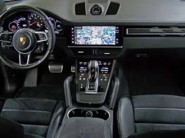 Cayenne GTS CARBON PANO CHRO R22 MATRIX APPROVED