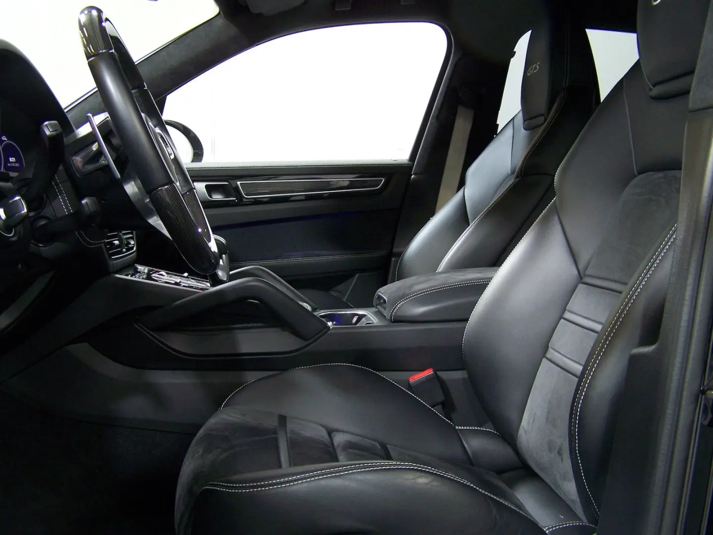 Cayenne GTS CARBON PANO CHRO R22 MATRIX APPROVED