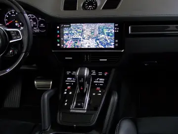 Cayenne GTS CARBON PANO CHRO R22 MATRIX APPROVED