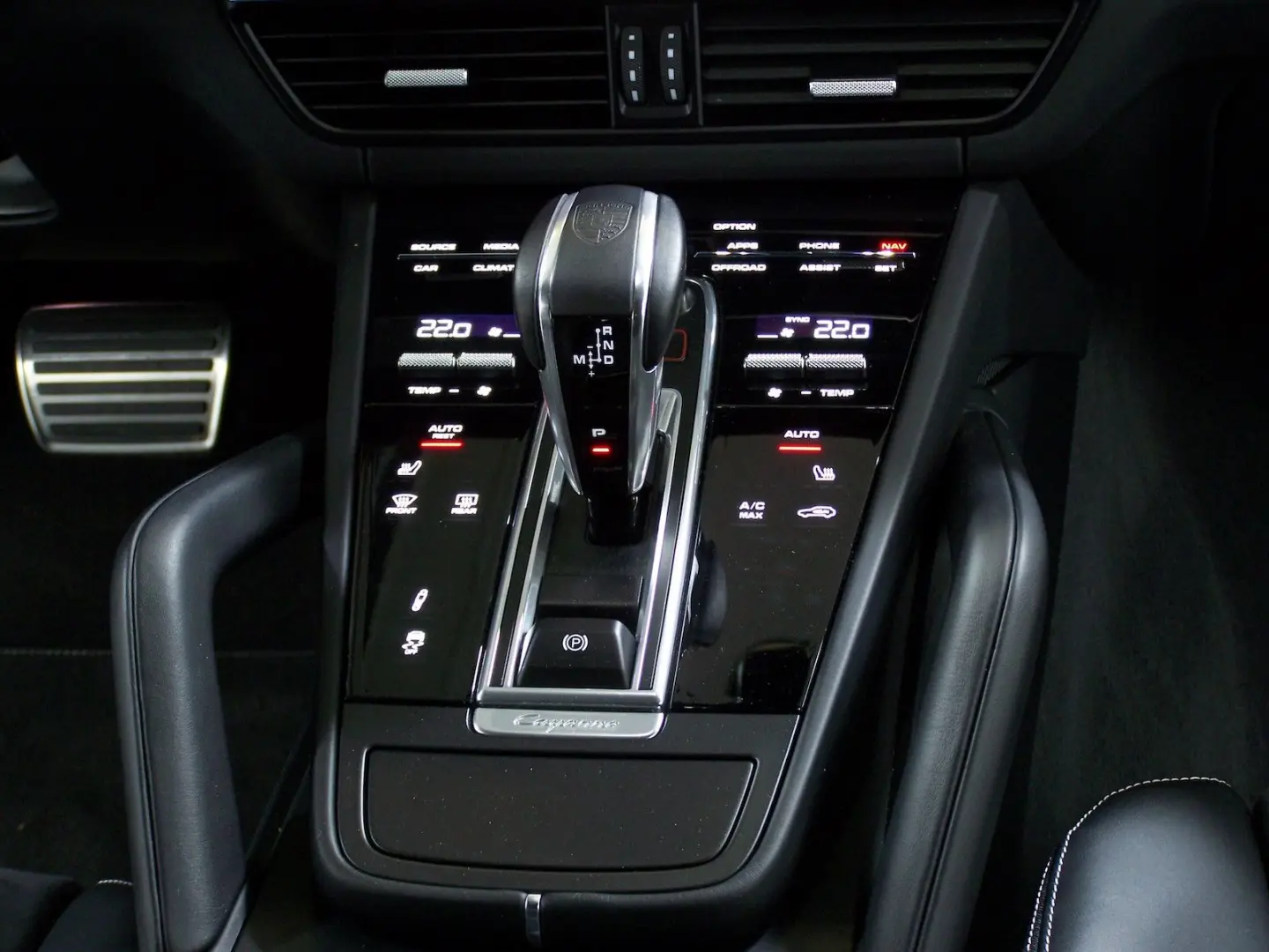 Cayenne GTS CARBON PANO CHRO R22 MATRIX APPROVED