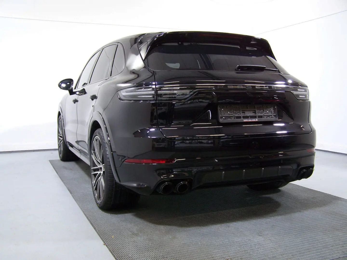 Cayenne GTS CARBON PANO CHRO R22 MATRIX APPROVED