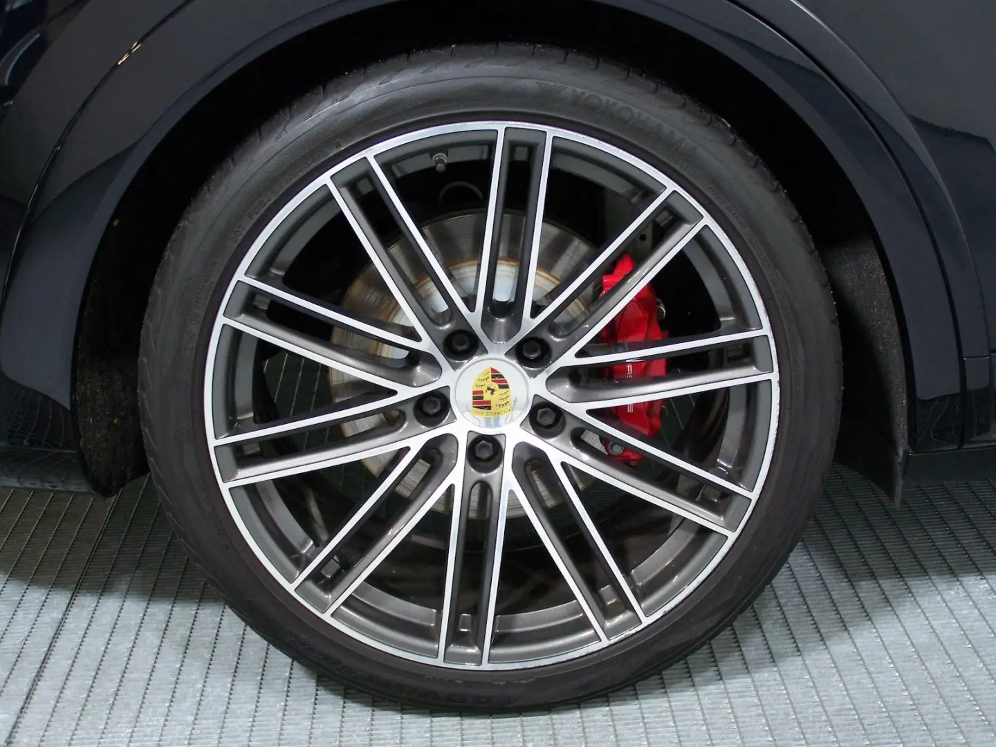 Cayenne GTS CARBON PANO CHRO R22 MATRIX APPROVED