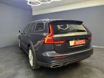 V60 Cross Country B4 AWD 3J.GARANTIE AHK PANO