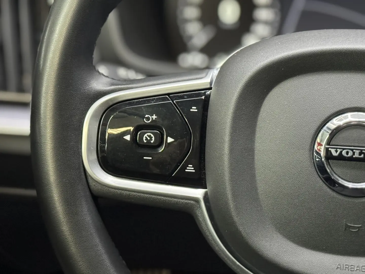 V60 Cross Country B4 AWD 3J.GARANTIE AHK PANO