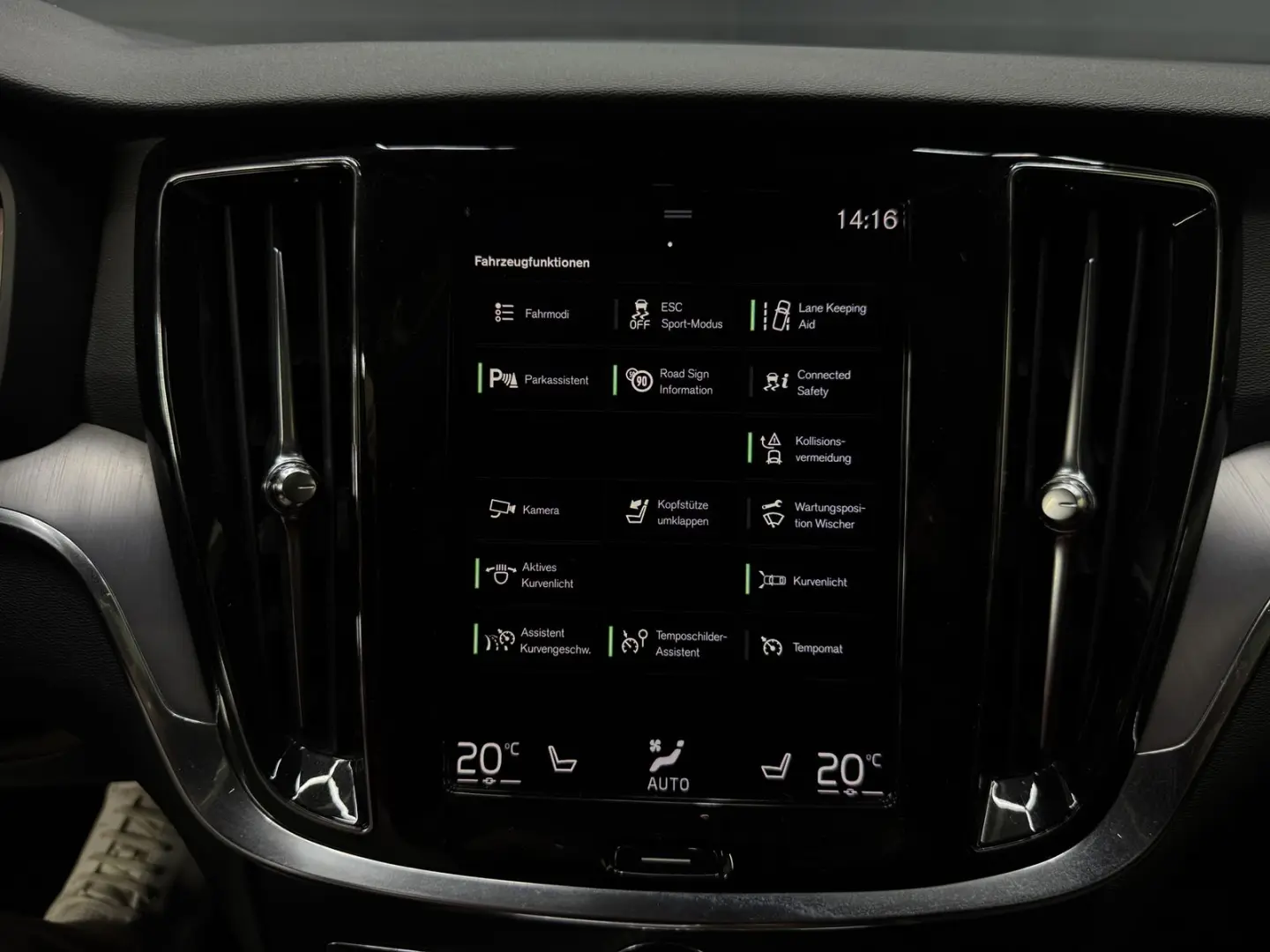 V60 Cross Country B4 AWD 3J.GARANTIE AHK PANO